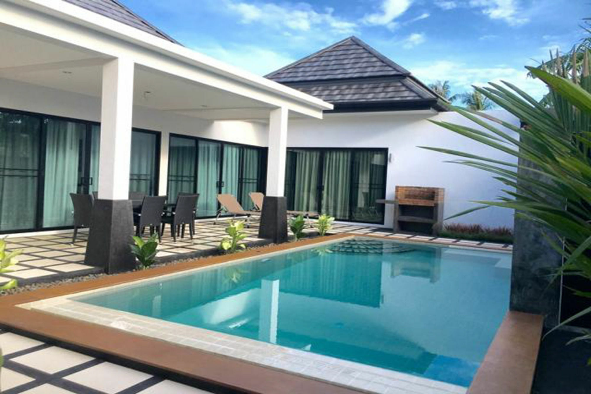 Clos Vougeot Villa By G Estate Rawai Exterior photo